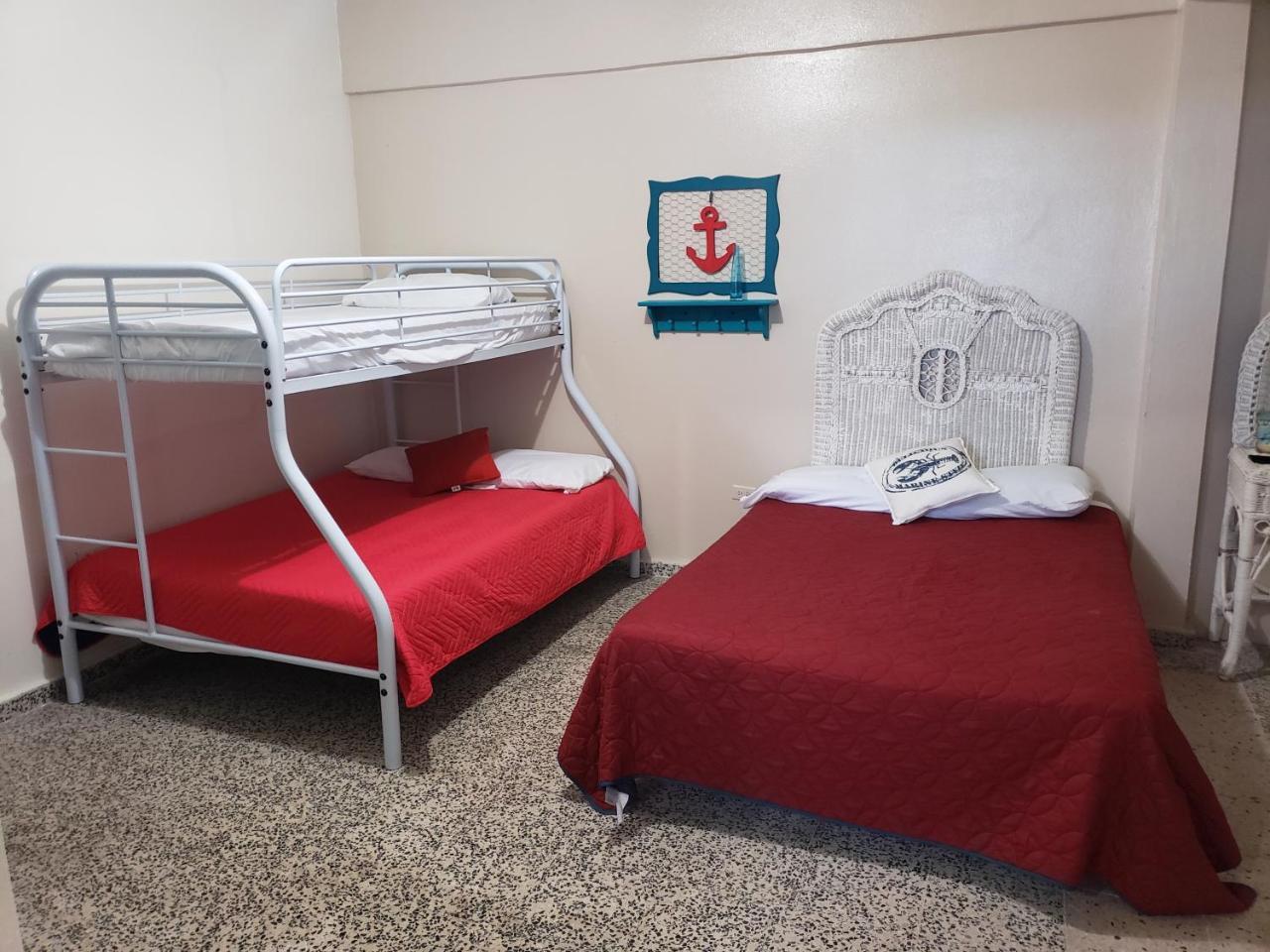 Jardin Del Mar Guesthouse Hatillo Ngoại thất bức ảnh